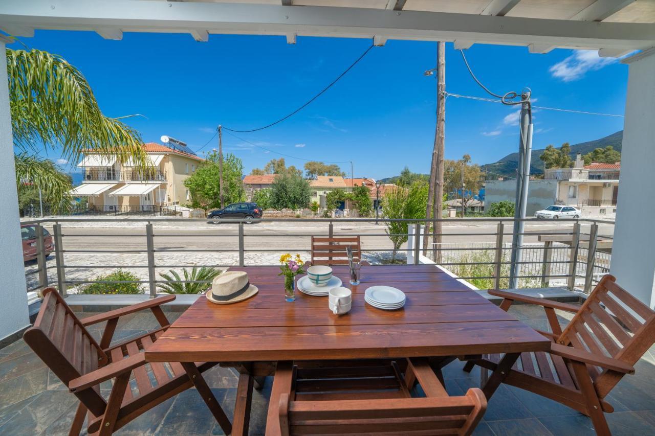 Maria Seaside Apartment Сами Экстерьер фото